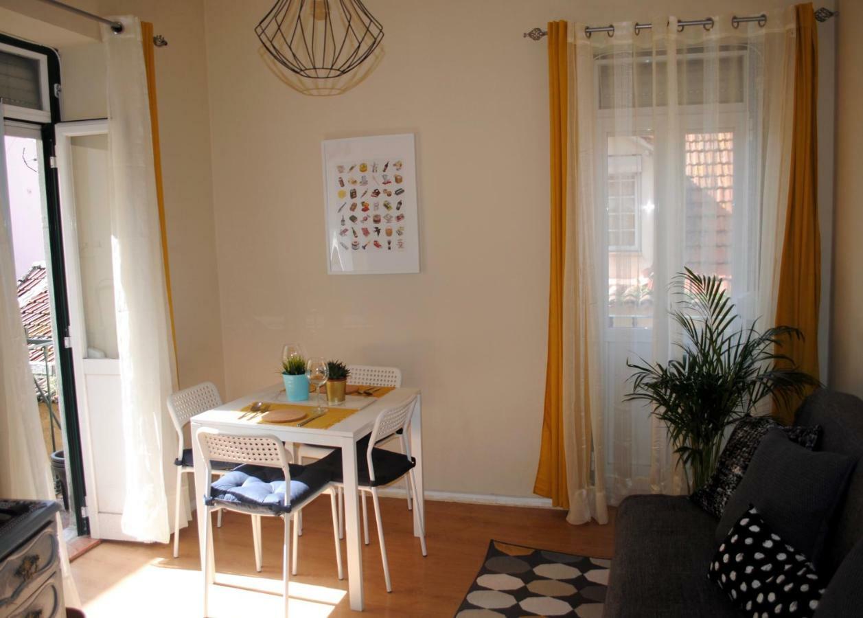 Charming City Centre Apartment Lisboa Ngoại thất bức ảnh