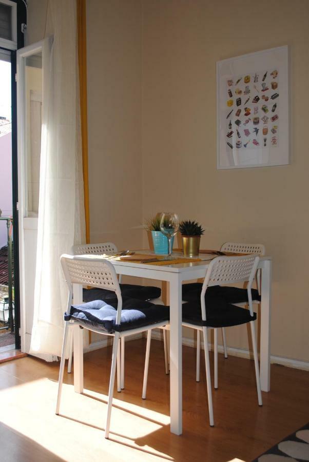 Charming City Centre Apartment Lisboa Ngoại thất bức ảnh